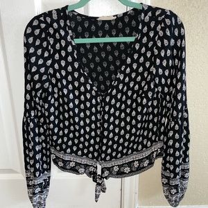 Medium Hollister Top